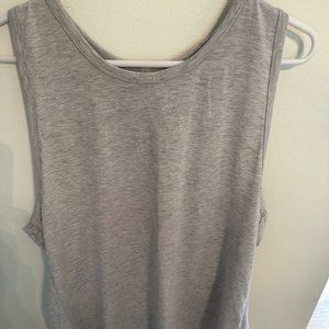 Old Navy Workout Tank Top - Gray